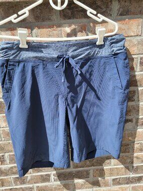Duluth Trading Women's Armachillo Shorts, Size 14